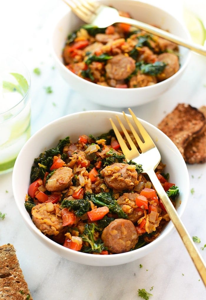 For breakfast, lunch, or dinner, this sweet potato hash protein bowl is packed with tons of veggies and protein. Start off by making a homemade sweet potato hash, then add in tons of other veggies and your favorite chicken sausage for a delicious protein bowl recipe. Sweet potato hash protein bowl