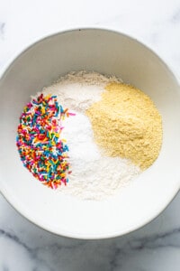 dry ingredients in bowl.